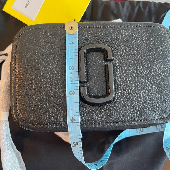 Brandnew Marc Jacobs 2 way Camera Bag - Picture 7 of 8